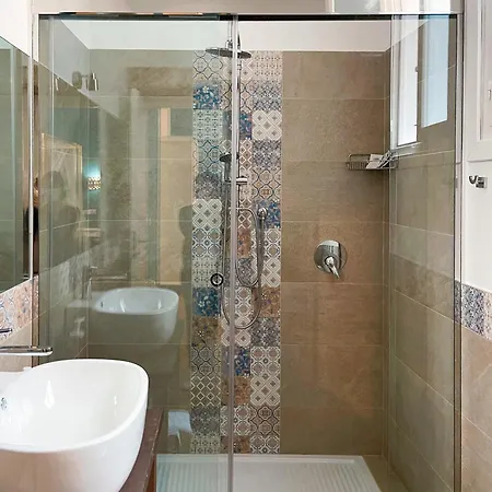 Palazzo Carella 3*